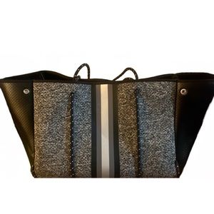 🆕 Haute Shore Greyson Downtown Tote